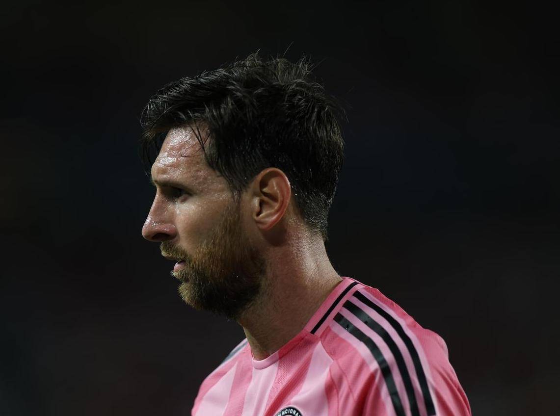 阿森纳新援：梅西好像有上帝视角！没人阅读比赛能接近他！